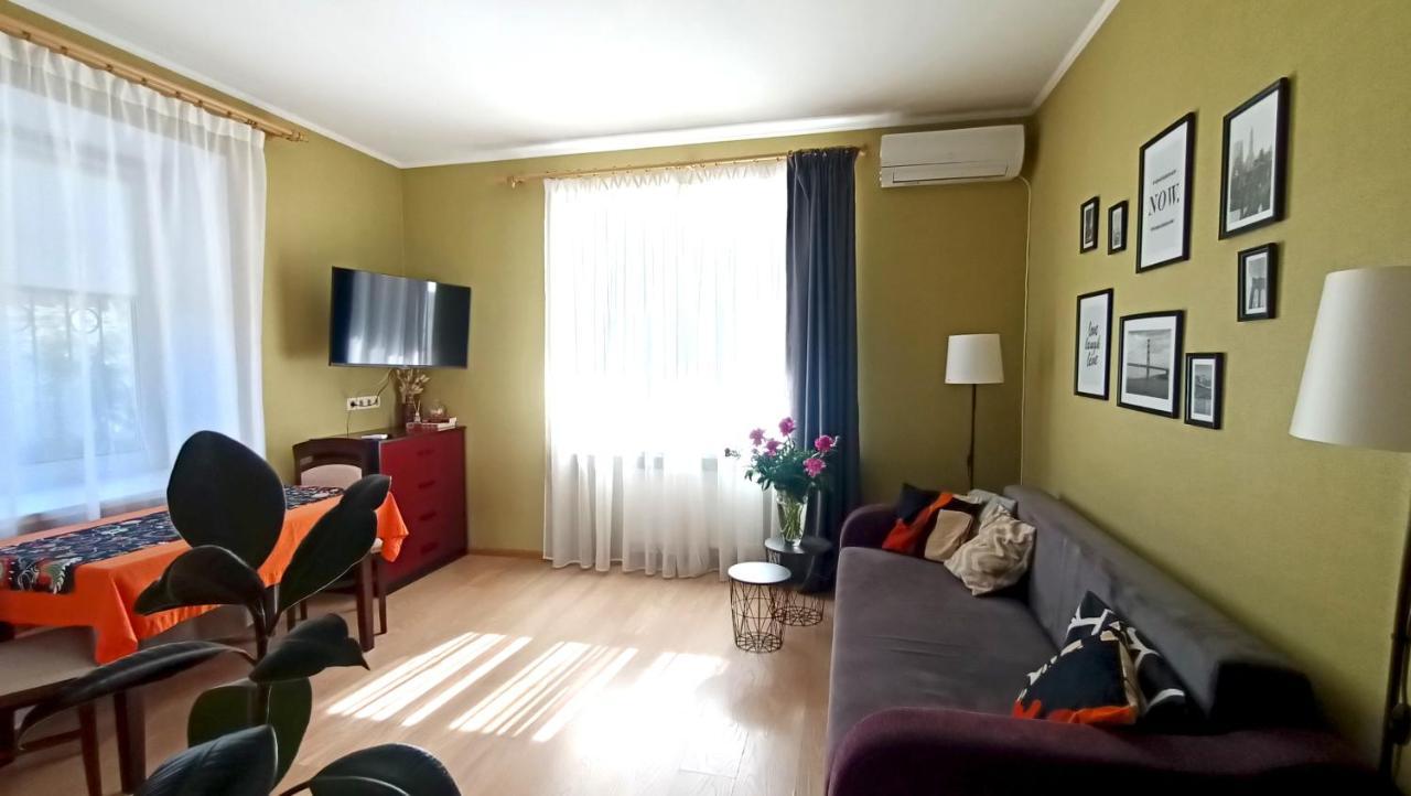 Relax Point Light Apartment Irpin Dış mekan fotoğraf